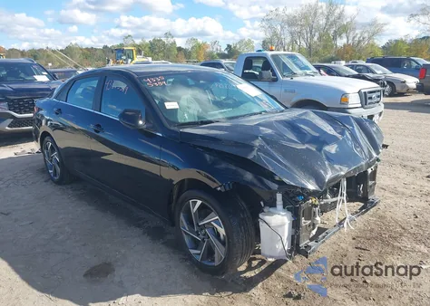 2024 Hyundai Elantra Sel z USA, uszkodzony, nr VIN KMHLS4DG0RU659347